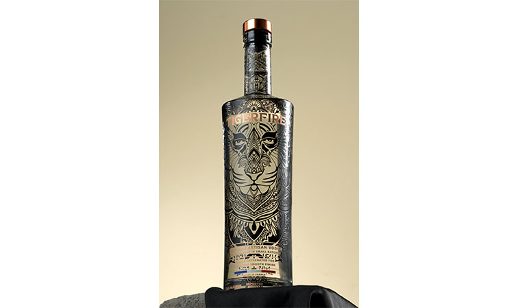 Sanjay Dutt unveils French- Crafted Vodka   