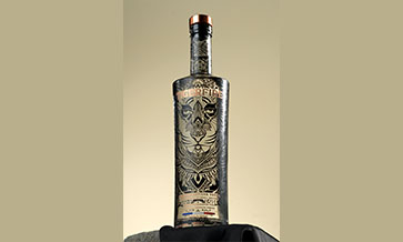 Sanjay Dutt unveils French- Crafted Vodka   