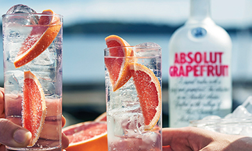 Absolut glee from grapefruit!